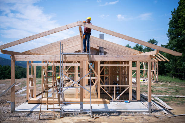 Quick and Trustworthy Emergency Roof Repair Services in Louisa, KY